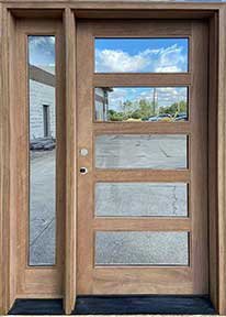 Mahogany AC-501 5 Lite Shaker Door with Sidelite